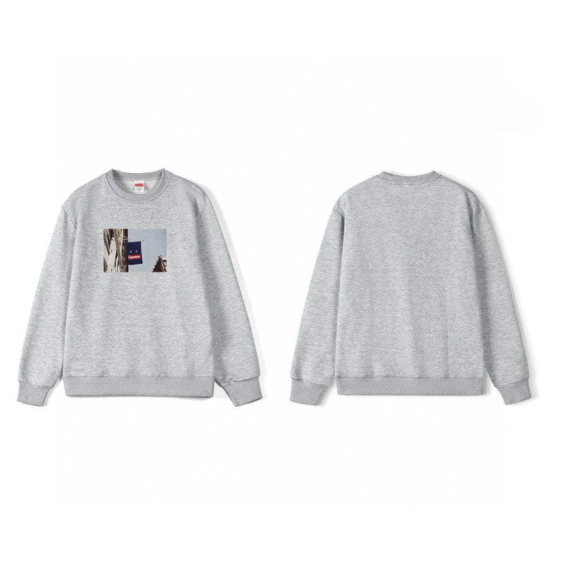 Supreme Sweatshirt