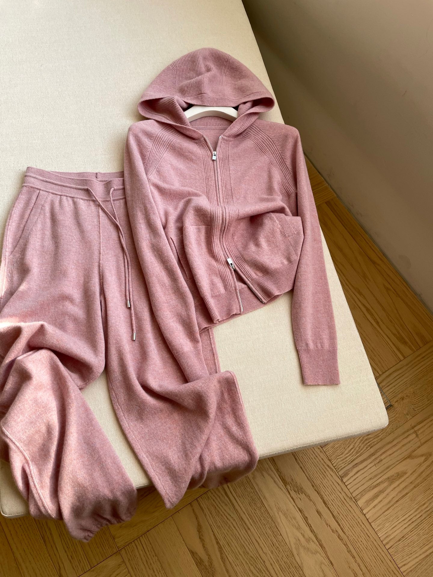 LP 26S CASHMERE HOODED JACKET SET 394