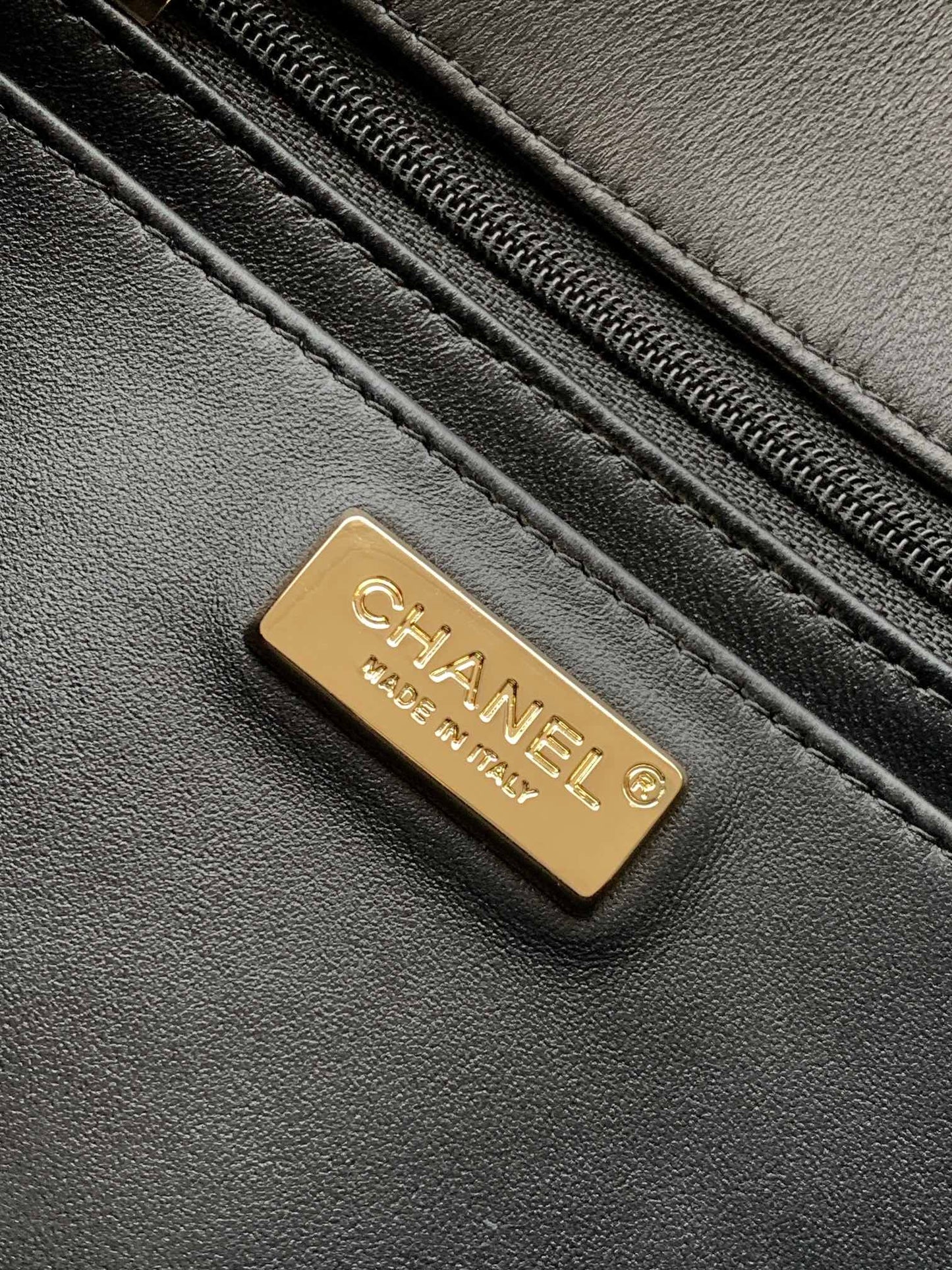 CHANEL 25S FLAP BAG 25 CM IN WHITE MIX BLACK SEQUINS