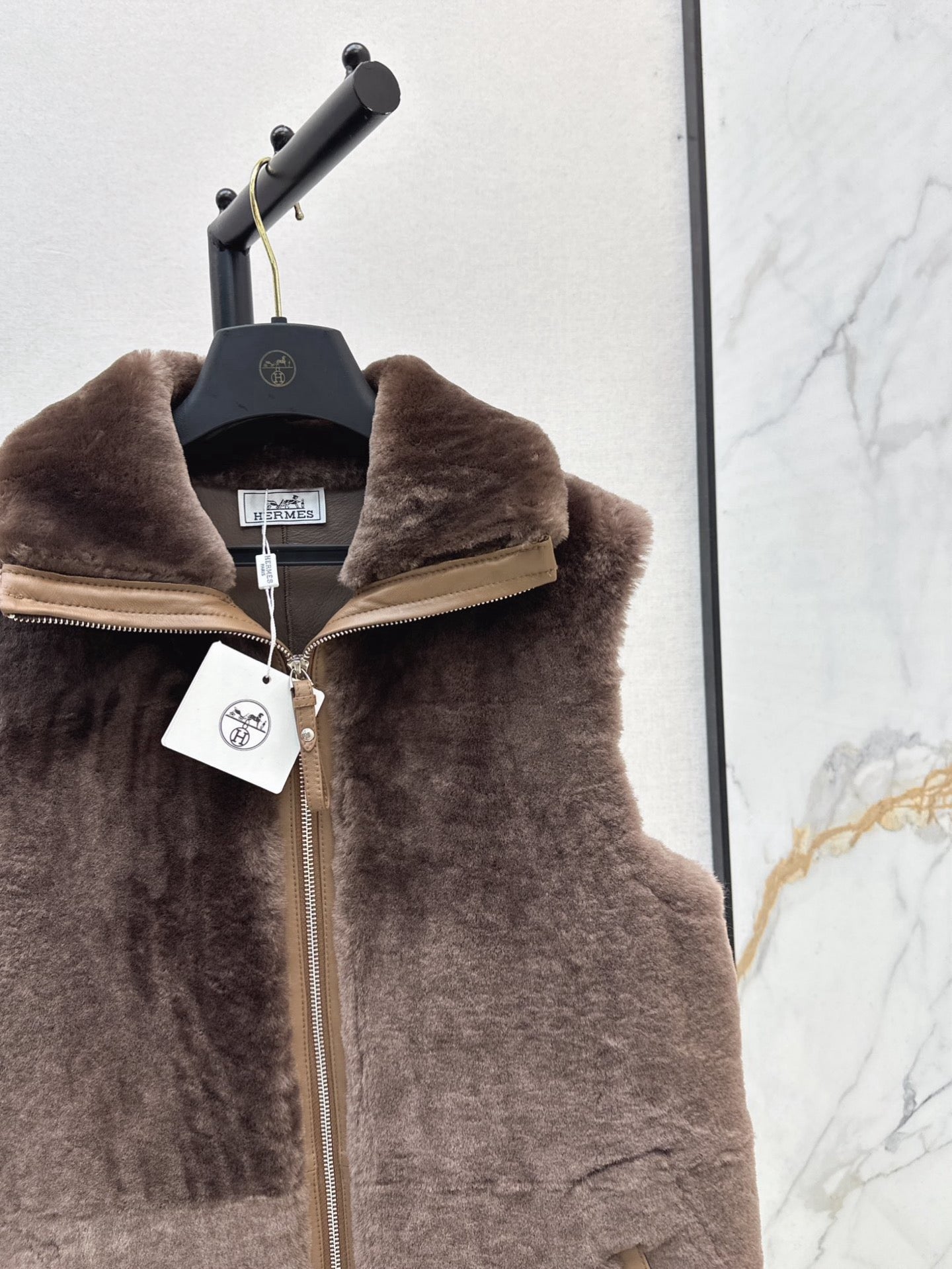 HERMES 25S FUR VEST 668406